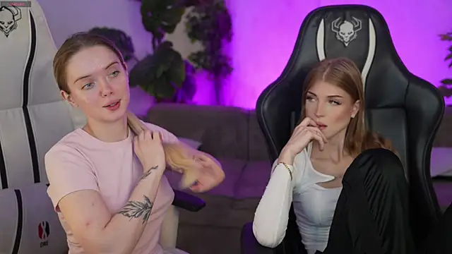 Cassy-Celestial  online show from October 2, 7:15 am