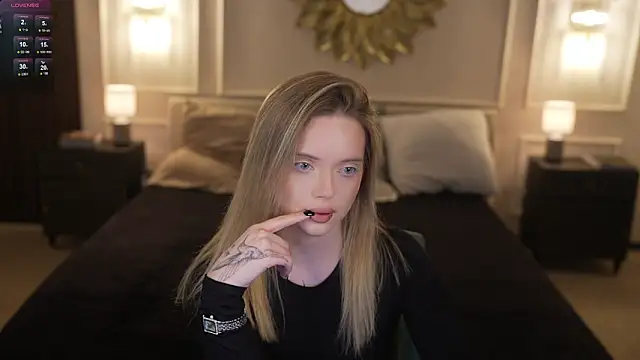 Cassy-Celestial  online show from March 15, 8:31 am