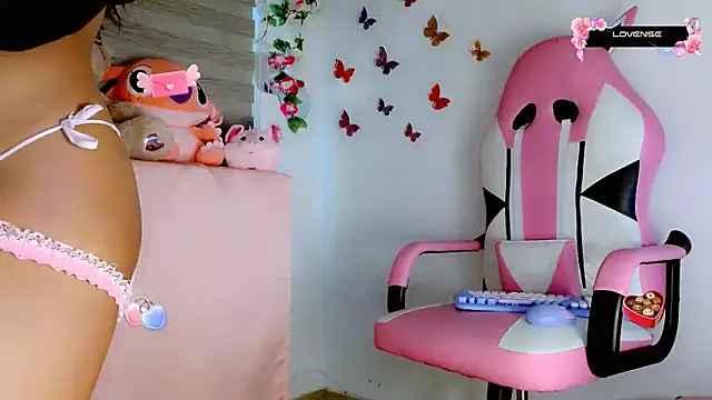 amaranta1411- online show from January 4, 6:51 pm