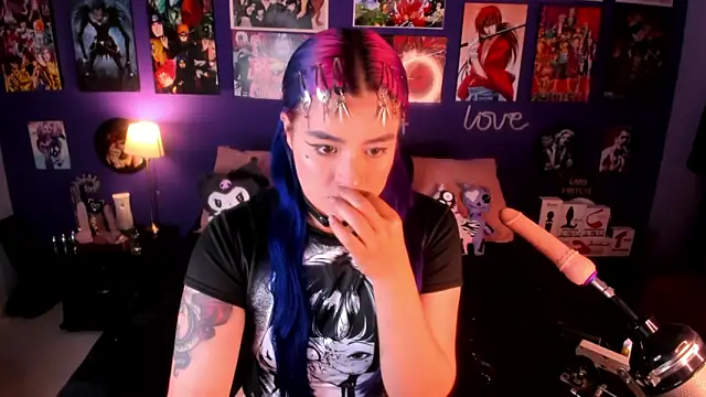 Snapshot of anne_cross chatting on February 6, 3:27 am anne cross online show from February 6, 3:27 am