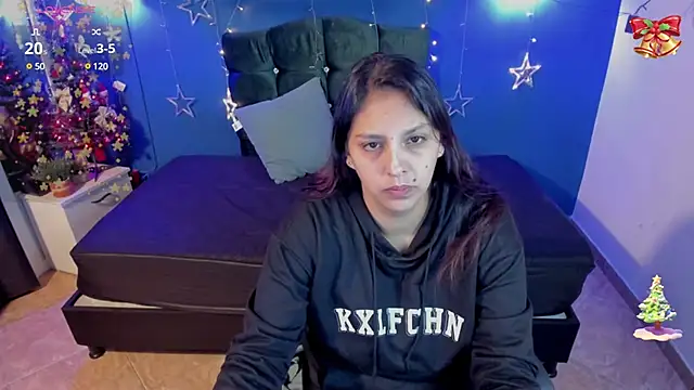 Snapshot of MIABOOBS__ chatting on December 19, 3:07 am MIABOOBS online show from December 19, 3:07 am