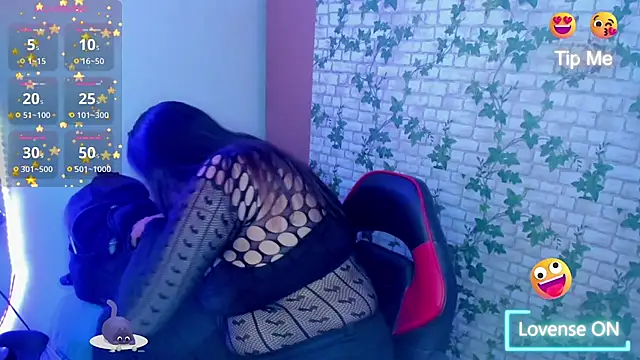 Snapshot of MIABOOBS__ chatting on November 5, 3:06 am MIABOOBS online show from November 5, 3:06 am