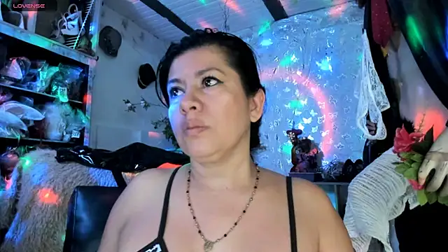 Snapshot of Erlinda-engel chatting on May 30, 12:13 pm Erlinda-engel online show from May 30, 12:13 pm