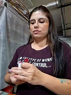 Juliietha servas online show from January 16, 9:51 pm