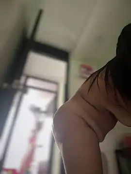 Sol biglips online show from February 20, 4:25 pm