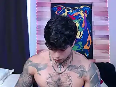 Snapshot of ray_coopers chatting on December 20, 1:25 am ray coopers online show from December 20, 1:25 am