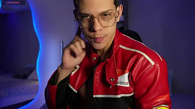 MarcoSullivan online show from February 11, 1:27 pm