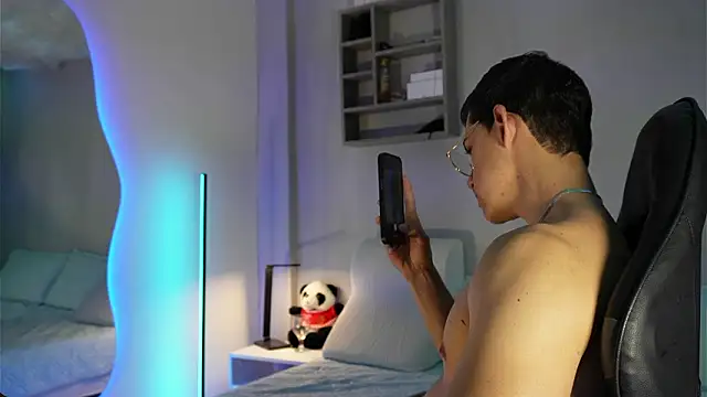 MarcoSullivan online show from February 24, 7:56 pm