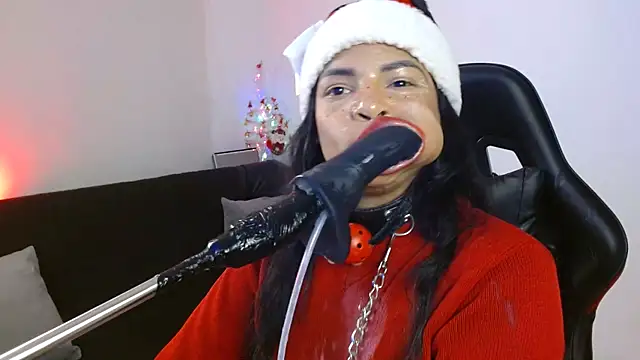 Snapshot of Anabel693 chatting on December 16, 10:18 am Anabel693 online show from December 16, 10:18 am