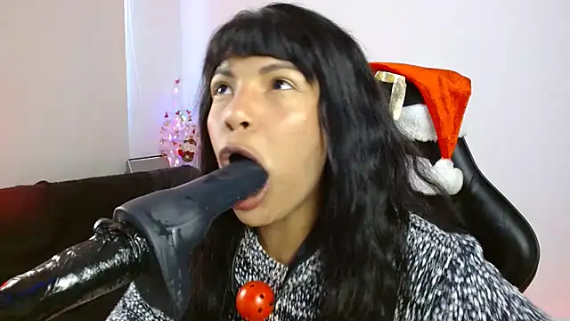 Snapshot of Anabel693 chatting on December 22, 1:33 pm Anabel693 online show from December 22, 1:33 pm