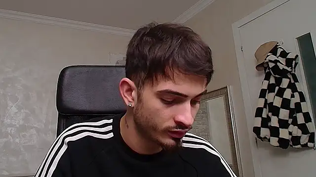 BrandonTate online show from February 20, 3:52 pm