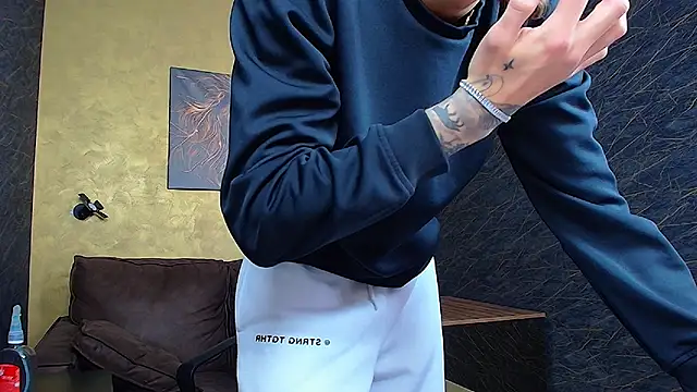 BrandonTate online show from February 26, 12:58 pm