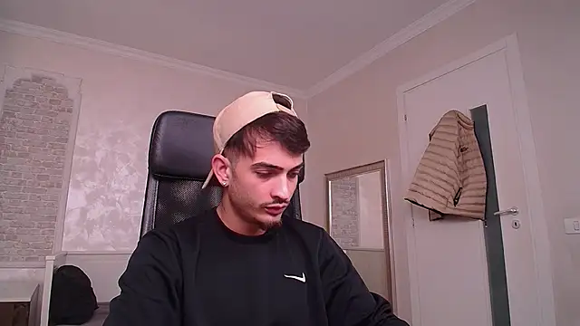 BrandonTate online show from March 21, 1:01 pm