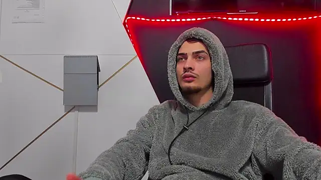 BrandonTate online show from February 27, 5:29 am