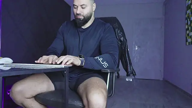 mattmasterss online show from January 12, 3:56 am