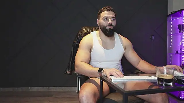 mattmasterss online show from February 24, 9:13 pm