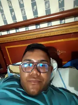 juniorxxx14 online show from April 10, 2:39 am