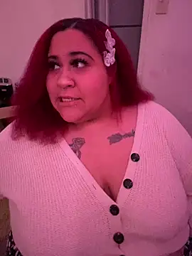 Snapshot of Juicyjordie chatting on January 4, 10:45 pm Juicyjordie online show from January 4, 10:45 pm