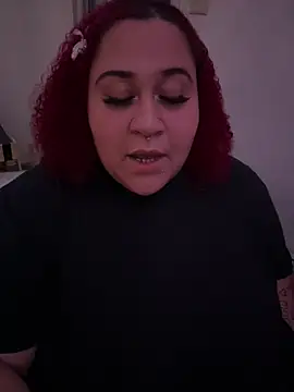 Snapshot of Juicyjordie chatting on January 8, 5:37 am Juicyjordie online show from January 8, 5:37 am