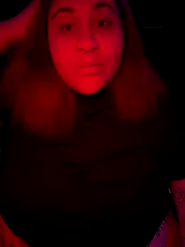 Juicyjordie online show from November 6, 5:52 am