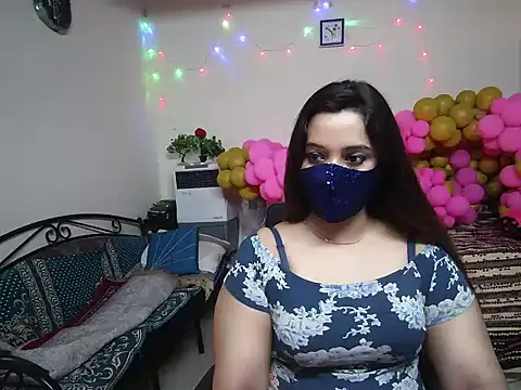 Arushisingh8888 online show from December 30, 12:20 pm