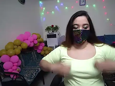 Arushisingh8888 online show from January 3, 8:32 am