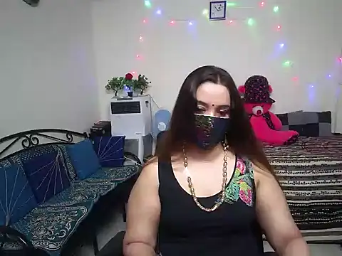 Arushisingh8888 online show from January 26, 9:19 am