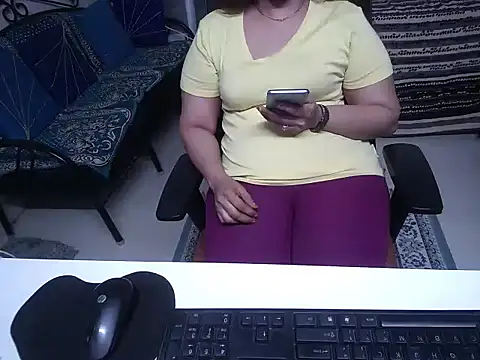 Arushisingh8888 online show from January 28, 9:19 am