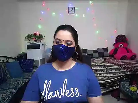 Arushisingh8888 online show from February 9, 11:04 am