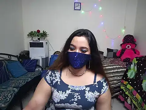 Arushisingh8888 online show from March 4, 6:37 am