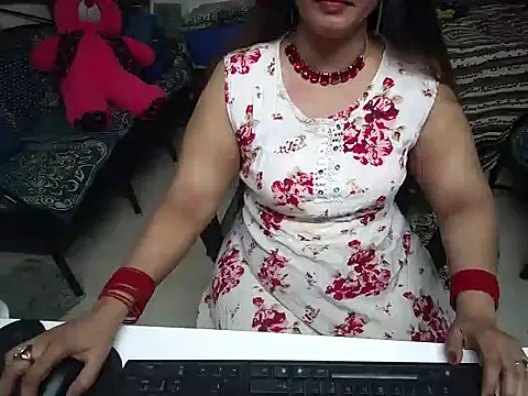 Arushisingh8888 online show from March 21, 7:11 am