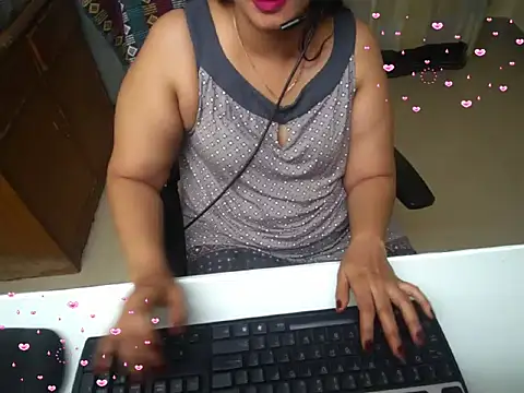 Arushisingh8888 online show from September 19, 12:17 pm