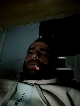 Snapshot of Antonio_Vatooo chatting on January 30, 10:41 pm Antonio Vatooo online show from January 30, 10:41 pm