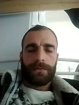 Snapshot of Antonio_Vatooo chatting on January 31, 7:51 pm Antonio Vatooo online show from January 31, 7:51 pm