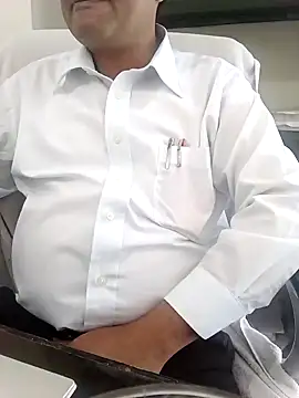 Hot-man39 online show from December 2, 6:09 am