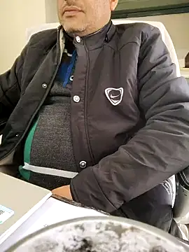 Hot-man39 online show from December 31, 6:48 am