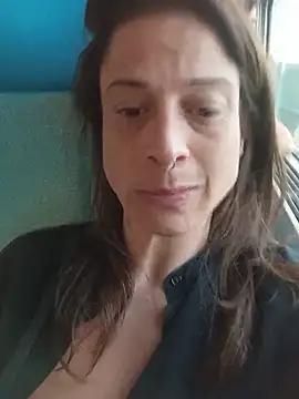 frenchsodomielover86 online show from May 22, 6:24 pm