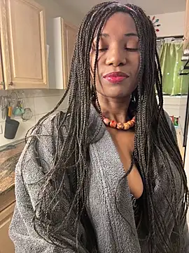 Shantel-Olivia online show from February 18, 8:32 am