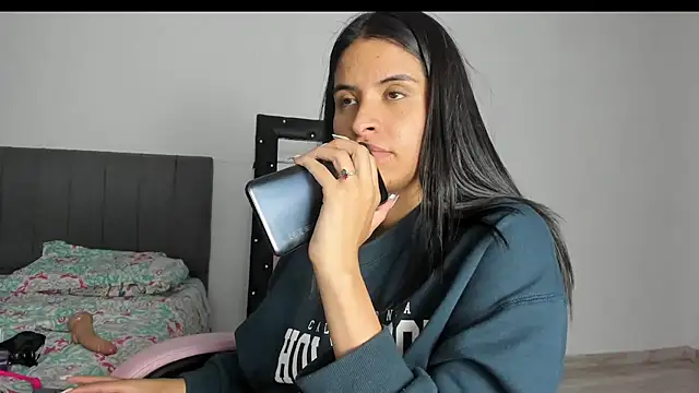  elektrah online show from February 27, 1:48 am