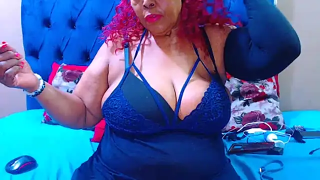 Snapshot of ebonycandy10 chatting on May 31, 6:53 am ebonycandy10 online show from May 31, 6:53 am