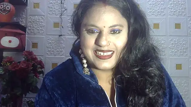 Snapshot of Sexy_komolika chatting on January 14, 5:12 pm Sexy komolika online show from January 14, 5:12 pm