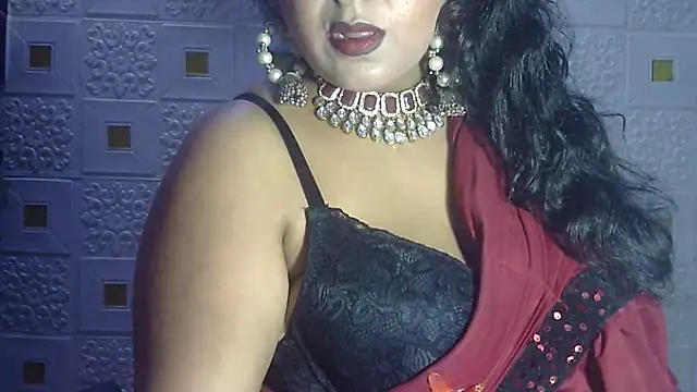 Snapshot of Sexy_komolika chatting on February 2, 4:54 pm Sexy komolika online show from February 2, 4:54 pm