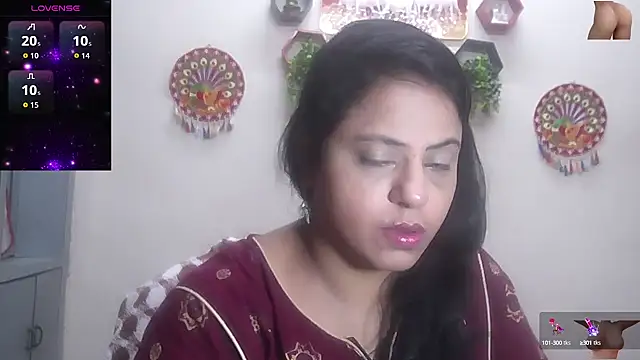 Snapshot of Sexy_komolika chatting on September 20, 1:28 am Sexy komolika online show from September 20, 1:28 am