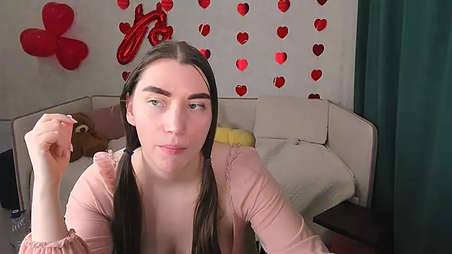 Snapshot of pussyhome2407 chatting on February 21, 9:22 pm pussyhome2407 online show from February 21, 9:22 pm