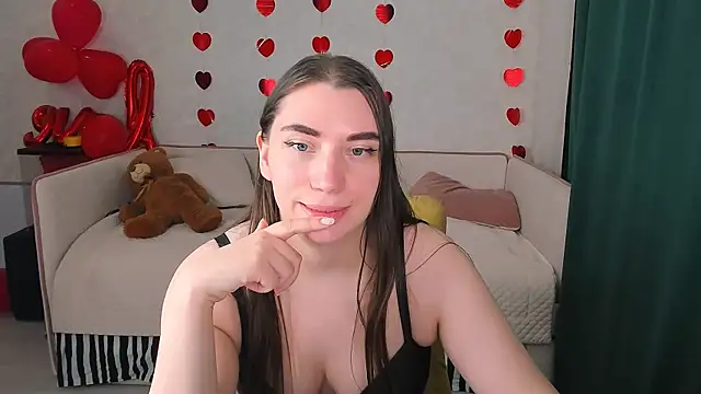 Snapshot of pussyhome2407 chatting on February 23, 6:01 pm pussyhome2407 online show from February 23, 6:01 pm