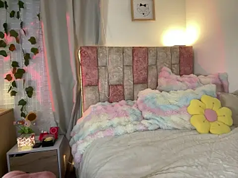 kikabrun online show from April 11, 12:37 am