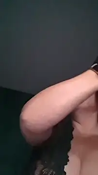 Snapshot of KinkyLittleWitch chatting on March 14, 7:52 pm KinkyLittleWitch online show from March 14, 7:52 pm