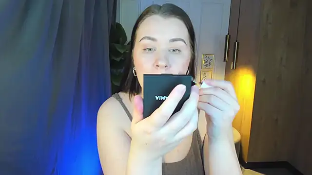 ShedarBrooks online show from March 12, 5:46 am