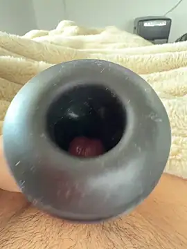 fuckitzer online show from February 16, 10:44 am