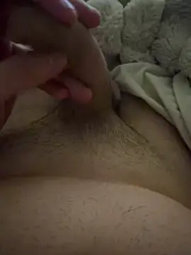 Snapshot of fuckitzer chatting on April 10, 10:14 pm fuckitzer online show from April 10, 10:14 pm